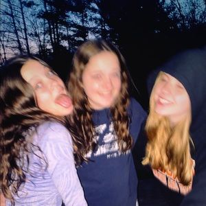 Meet your Posher, Evelyn